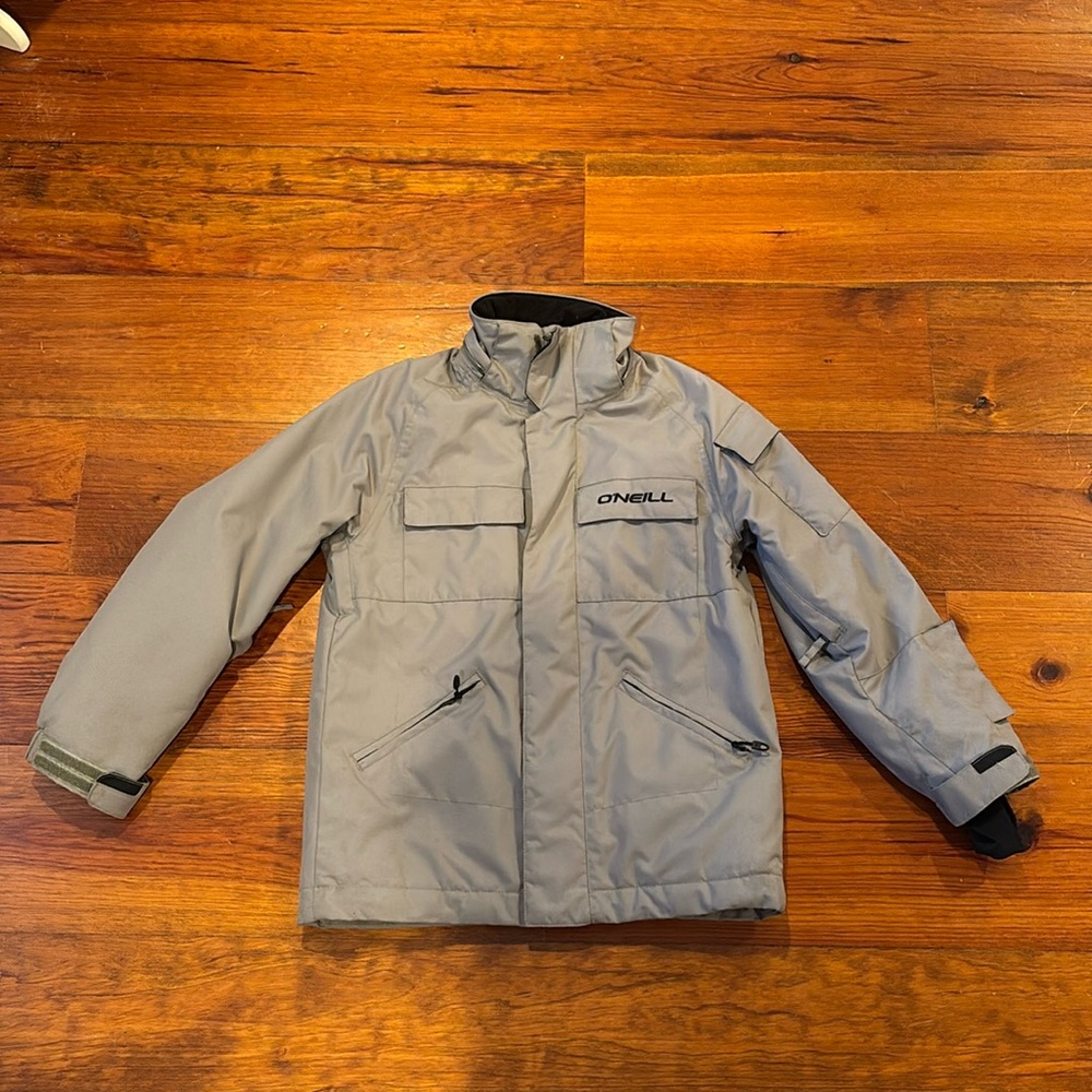 O’neill kids ski jacket. size small. grey